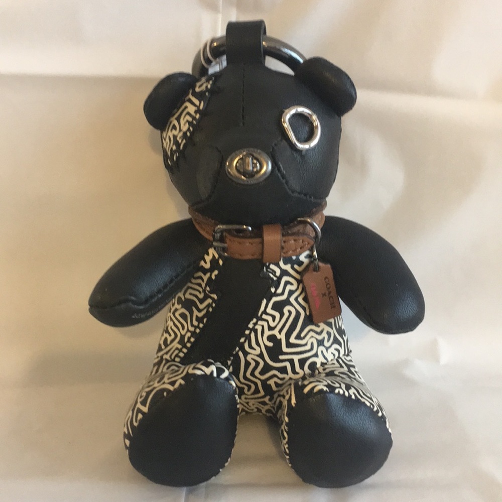 Coach Leather Bear Keychain NWT - Picture 2 of 8